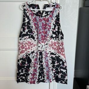 Peter Pilotto Silk Top, Size US 4, gorgeous print / pattern (B&W, blue and red)